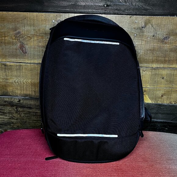 Nomatic Navigator Sling 10L Laptop